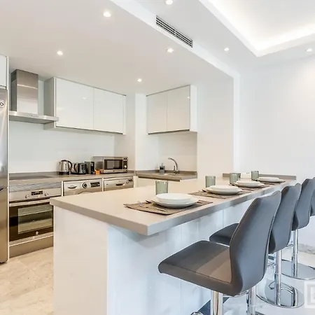 Letsmarbella - New 2br In Puerto Banus - Pool & Parking Marbellac
